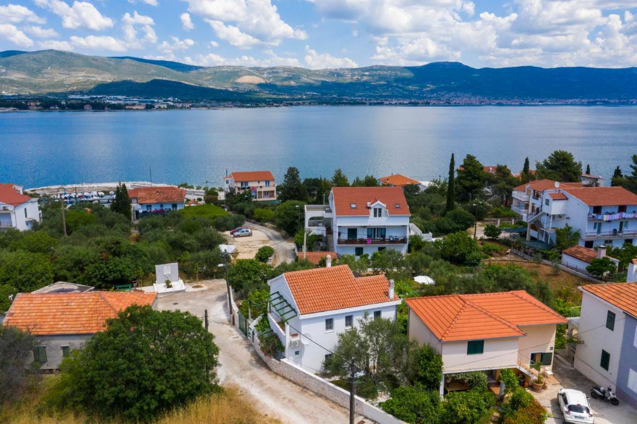 The Three Flowers Pool House Trogir Exteriér fotografie