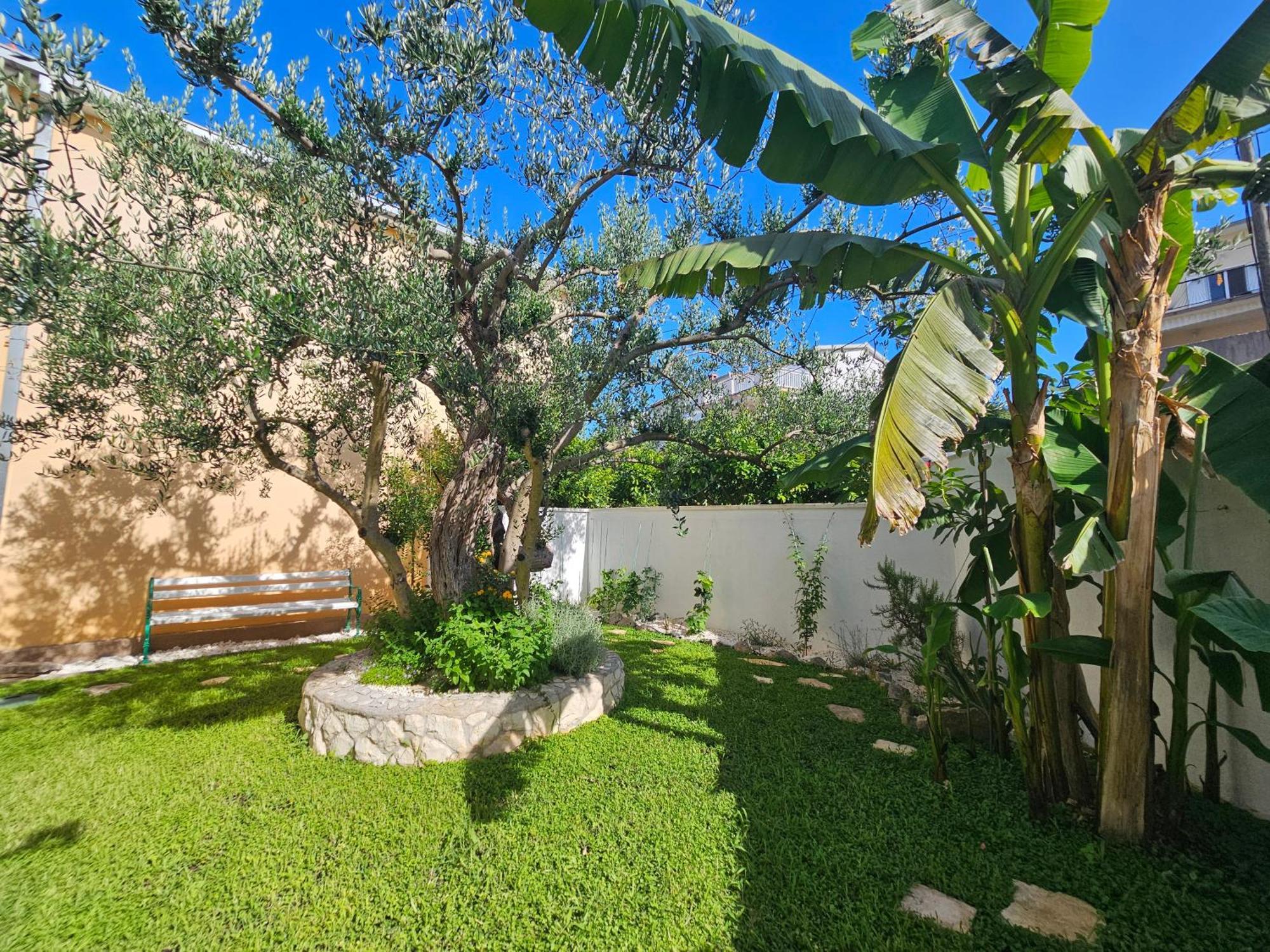 The Three Flowers Pool House Trogir Exteriér fotografie